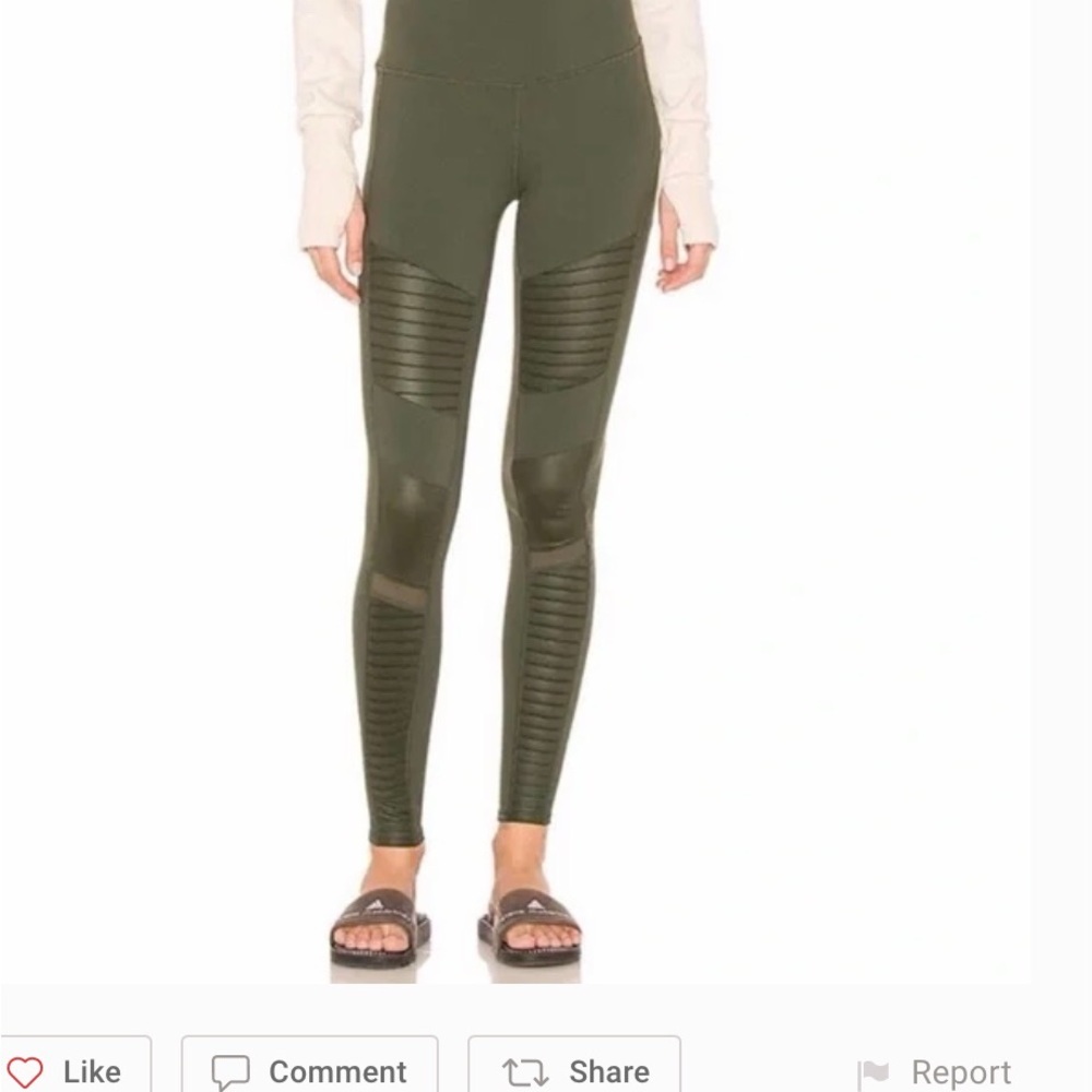 ALO High waisted olive green Moto yoga pants size S
